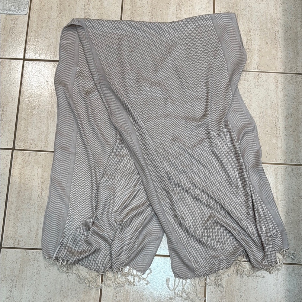 Gray Chevron Patterned lightweight scarf